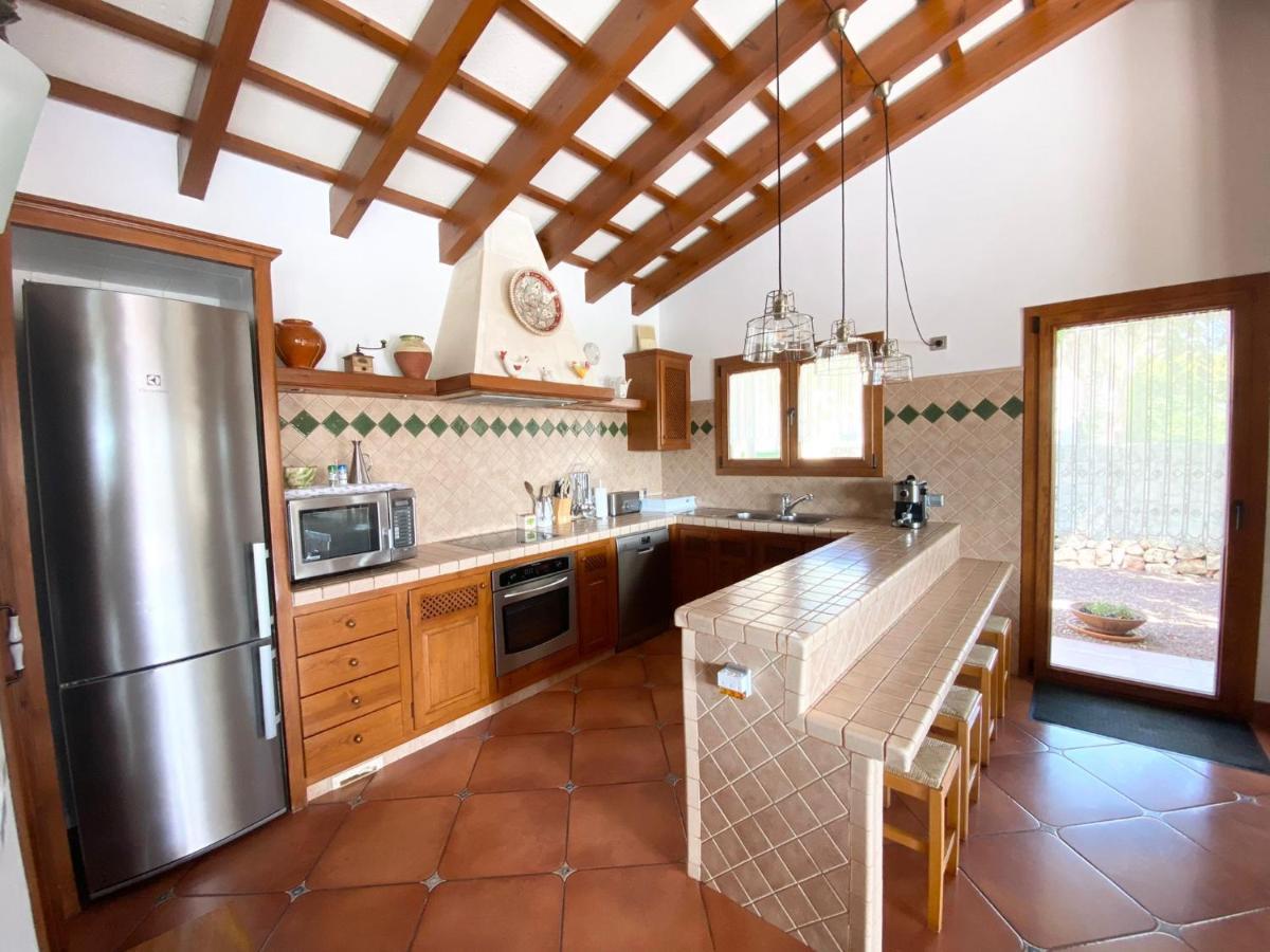 Villa Victoria Sa Caleta Buitenkant foto