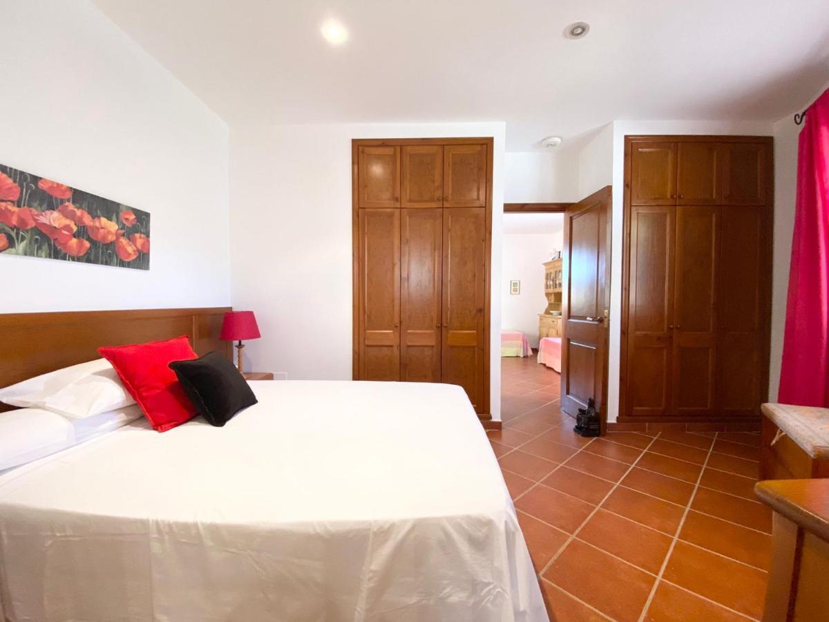 Villa Victoria Sa Caleta Buitenkant foto